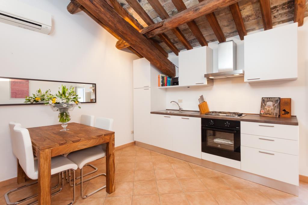 Maisonette Farnese Рим Номер фото