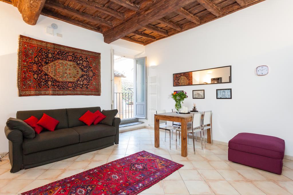 Maisonette Farnese Рим Номер фото